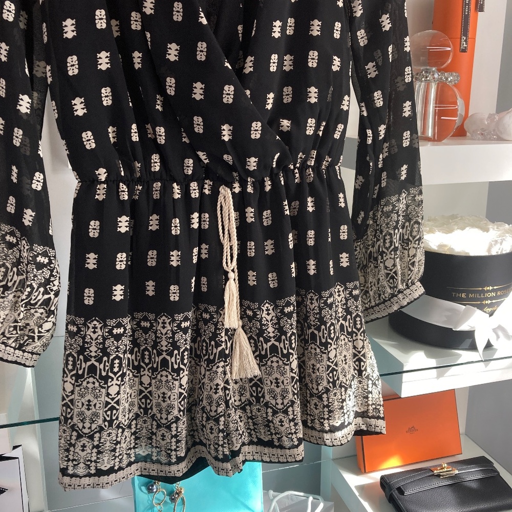 🆕 JAPNA ROMPER 🧉 VACATION READY!! - Picture 4 of 10